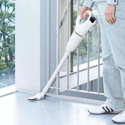 マキタ 充電式クリーナ (本体のみ) CL100DZ