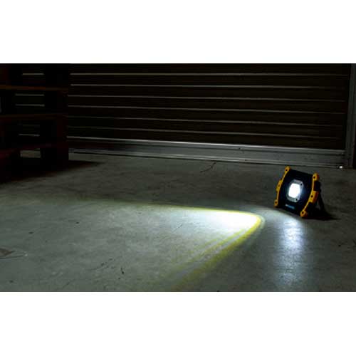 trad 充電式LEDコンパクトライト JLC-20W