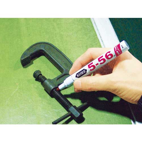 KURE 多用途・多機能防錆・潤滑剤 5-56ペンタイプ 無香性 8ml 淡黄色 NO1104