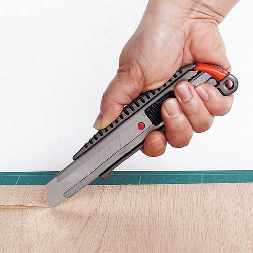 NT メタルボディカッターナイフL型オートロック L500GRP