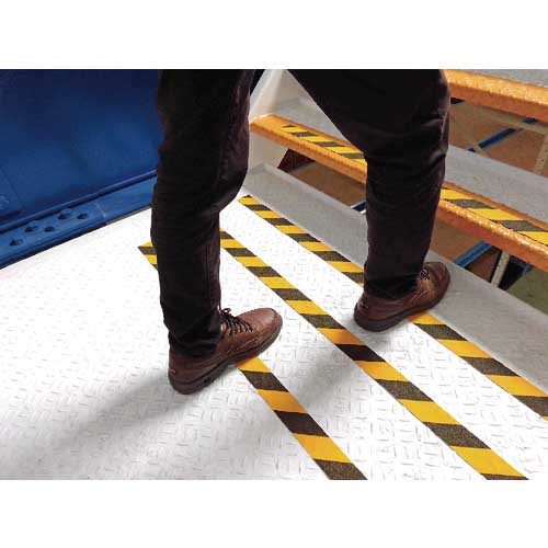 CAR-BOY すべり止めテープザラザラ ブラック/イエロー ST-33