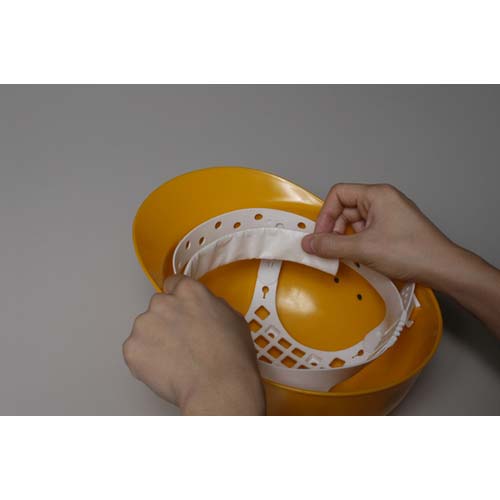 バイリーン 汗とりパッド ヘルメット用 弱粘着タイプ (100本入) AP001