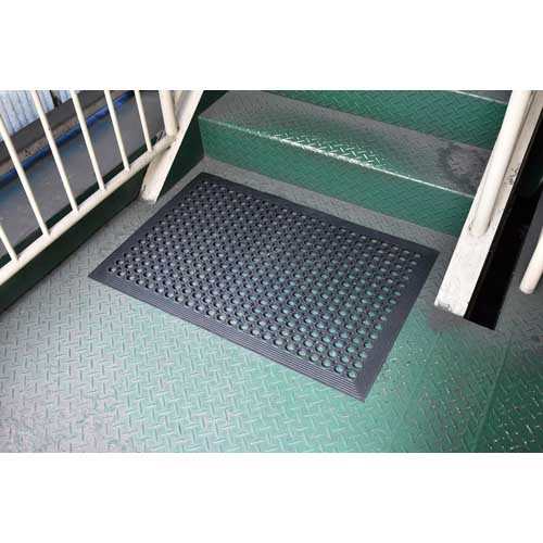 その他 mo 緑十字 穴あきゴムマット(エントランスマット) 黒 MEM-1 610