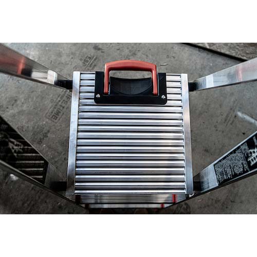 ハセガワ リトルジャイアント フリップエヌライト 上枠付踏台0.56M(10790) LG-15272