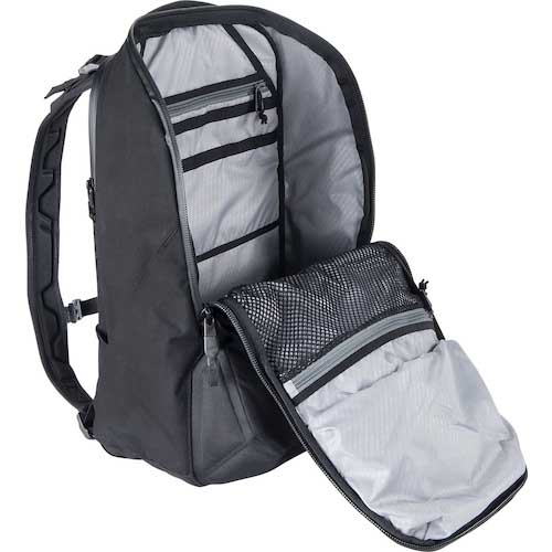 【廃番】PELICAN バックパック 35L ブラック SL-MPB35-BLK