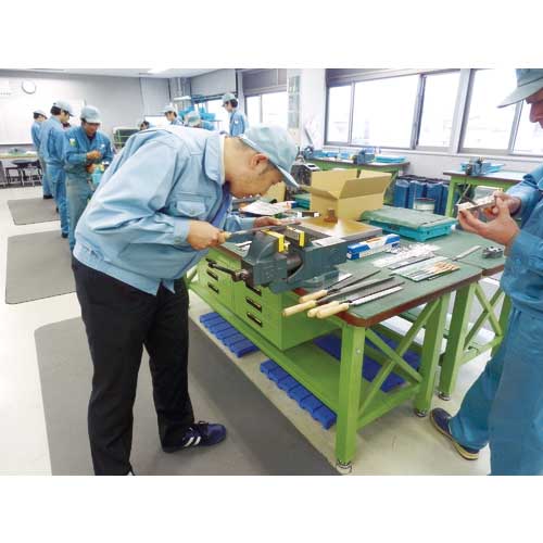 TRUSCO 鉄工用ヤスリ 角 中目 刃長350 TKA350-02