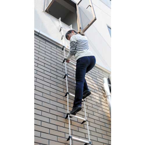 【廃番】サンコー タイタン 蛍光避難梯子AP型 5.9M AP-6