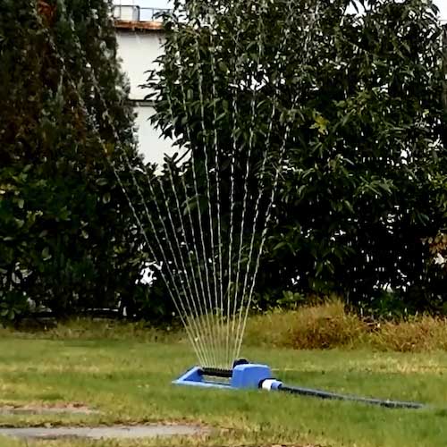 タカギ オシレートスプリンクラー G195