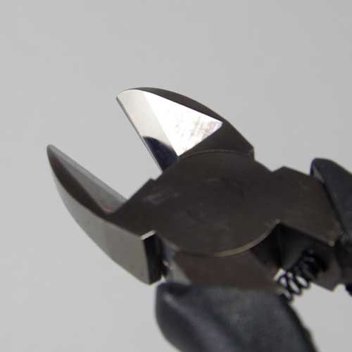 フジ矢 電工名人強力ニッパ(ラウンド刃・黒金) 770-200BG