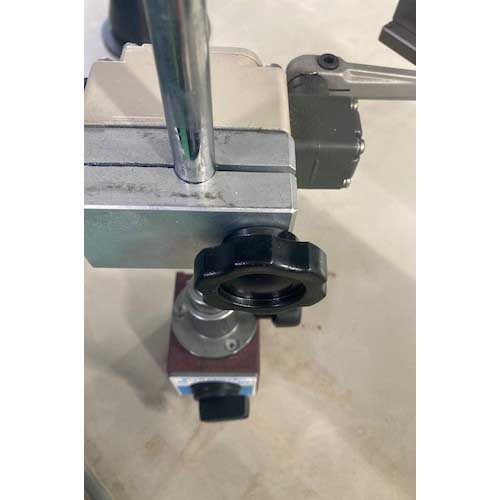 TRUSCO シックスロブノブ おねじM8-15 TSNM8-15