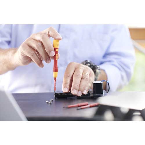 wiha 絶縁スリムバリオ 差替式精密ドライバーホルダ・ビットセット SB28310401