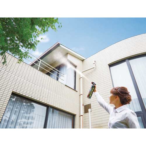 フマキラー カダンスズメバチバズーカジェット550ml 440881