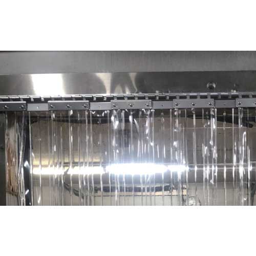 TRUSCO ストリップ型リブ付き間仕切りシート 静電透明2X200X30M TSR-220-30