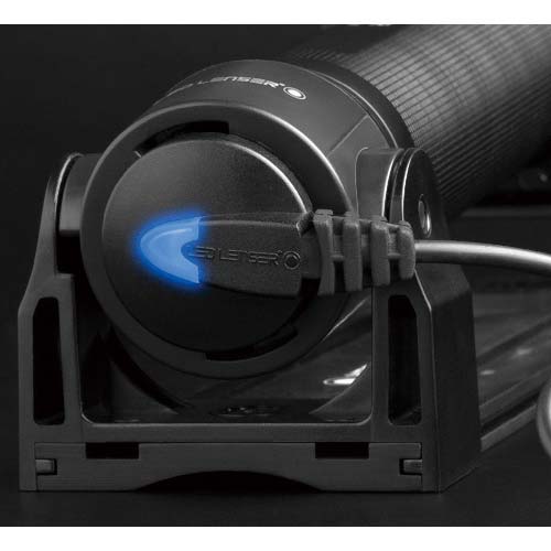 LEDLENSER 充電式懐中電灯(LED) X21R 501967