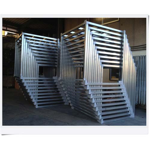 新川 ネスティングラック “エコテナー”逆タイプ 1250×1150×1400 ETG-1114