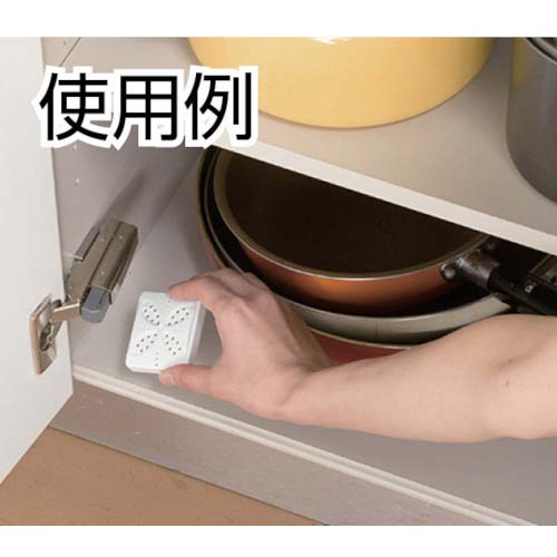 【廃番】アース 防虫用品 ナチュラス 天然ハーブのゴキブリよけ 4個入 219015