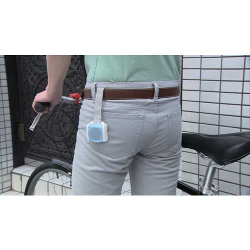 フマキラー 電池式殺虫剤屋外用どこでもベープNO1未来メタリックグレー 431889