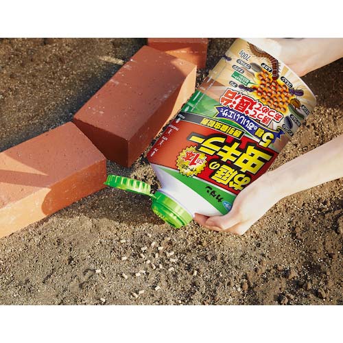 フマキラー カダン お庭の虫キラー誘引殺虫剤700g 442434