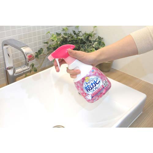 【廃番】アース 防カビ剤用つめかえ らくハピ 水まわりの防カビスプレー ピンクヌメリ予防 ローズの香り つめかえ用 654816