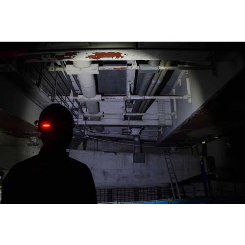 【廃番】GENTOS ヘルメット直接装着可能LEDヘッドライト ガンビット133D GB-133D