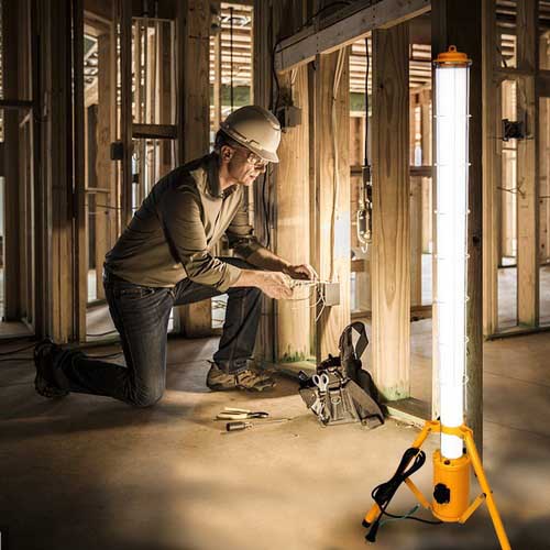 【廃番】SUZUKID 円柱形LED投光器 バーメン 100A AC電源式 SBMN-100A