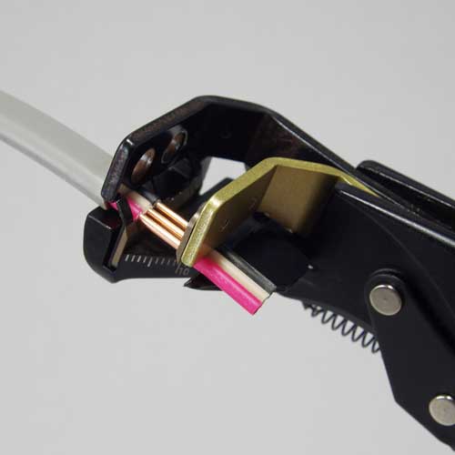 【廃番】フジ矢 VA線ストリッパ(黒金) FVA101-BG