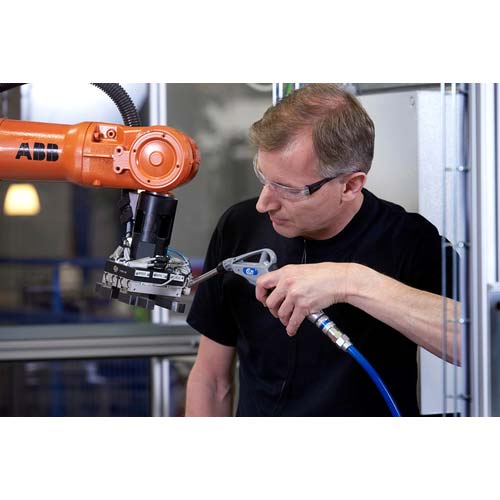 CEJN シリーズ210 マルチフロー エア・フルードガン ストレートチューブ90mm 320ニップル 11-210-0100