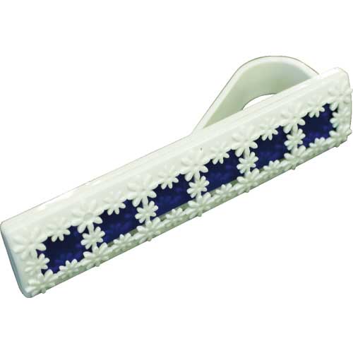 フマキラー Kawaii Select 虫よけバリアクルマ用無香料 437409